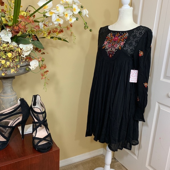 NWT FREE PEOPLE MOHAVE EMBROIDERED LONG SLEEVE OPEN BACK DRESS Boho Romantic - Picture 6 of 7
